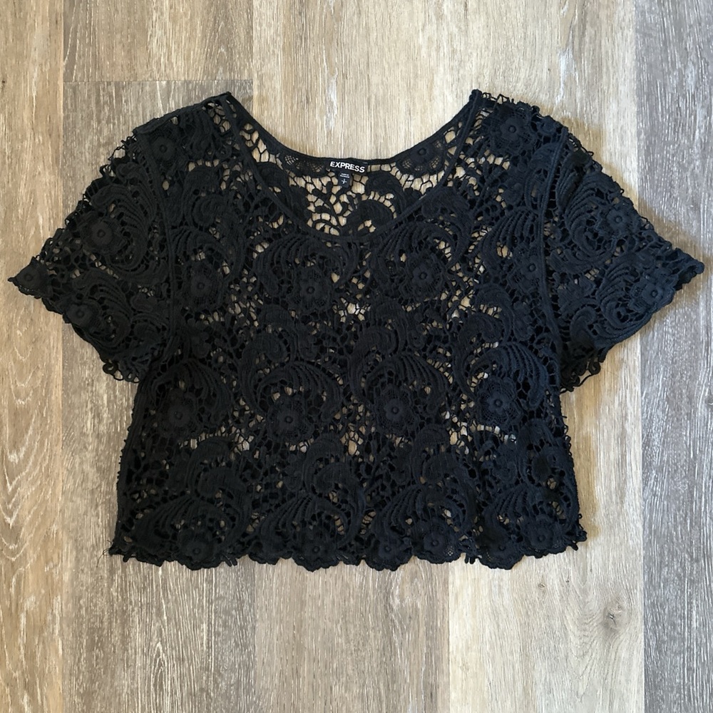 Black Cut-Out Crop Top